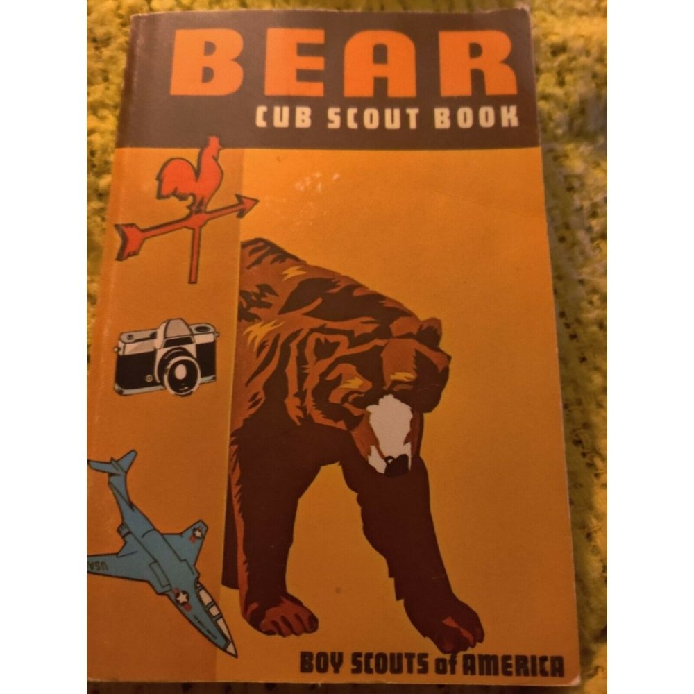 Vintage Boy Scouts BSA Bear Cub Scout Book 1977 Printing Copy 1967